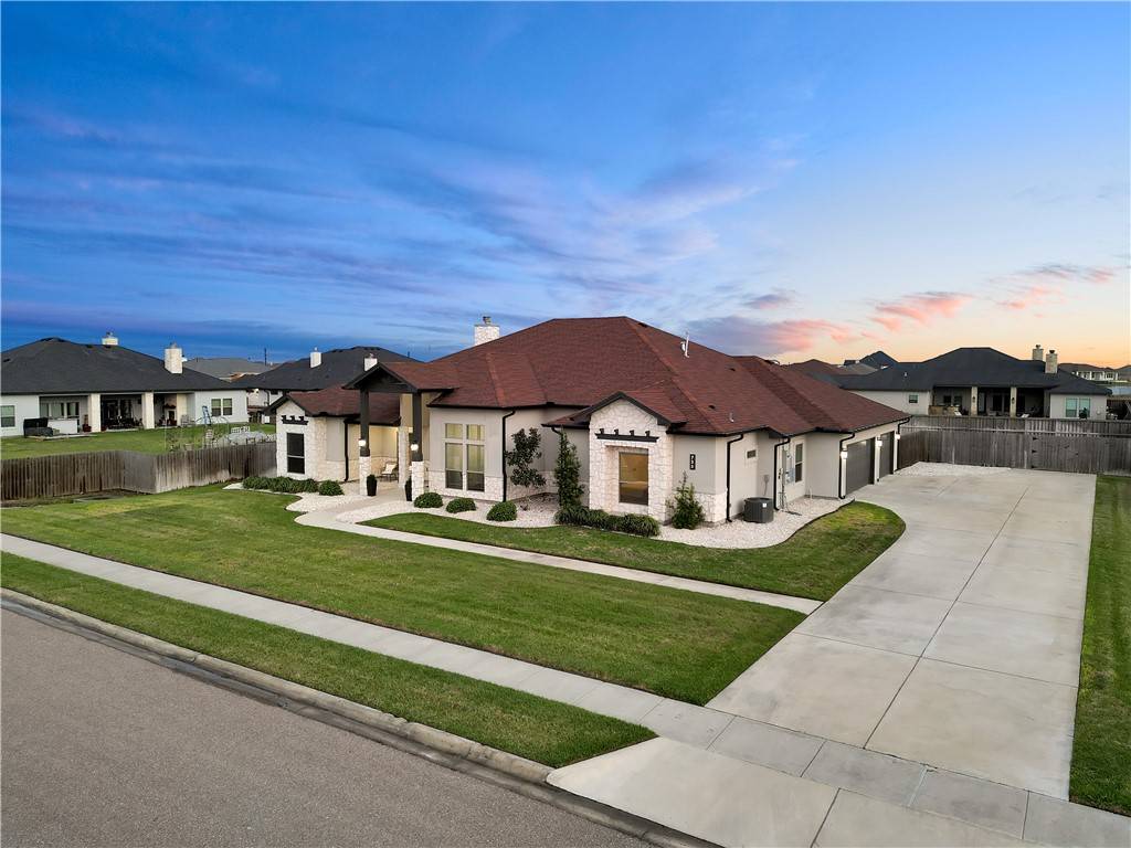 Corpus Christi, TX 78415,725 Buffalo Creek DR
