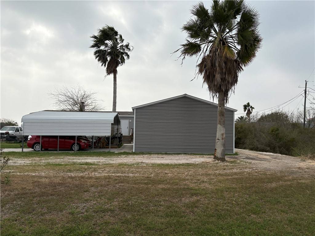 Bayside, TX 78340,802 1st ST