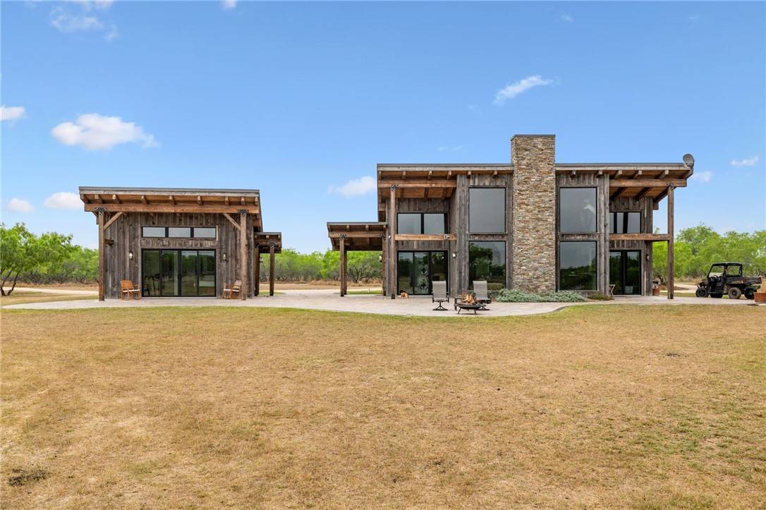 Kingsville, TX 78363,141 S Private Road 1026