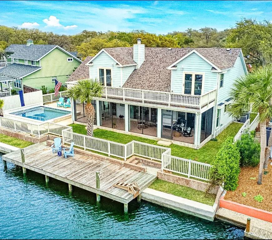 Rockport, TX 78382,2011 CRESCENT