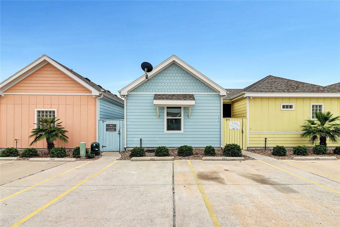 Port Aransas, TX 78373,2212 State Highway 361 #204