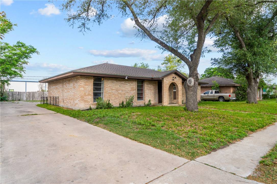 Kingsville, TX 78363,1701 Annette ST