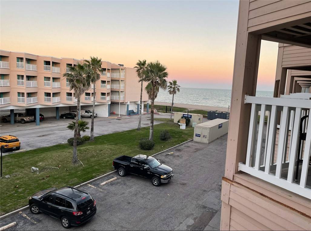 Corpus Christi, TX 78402,3938 Surfside BLVD #2225
