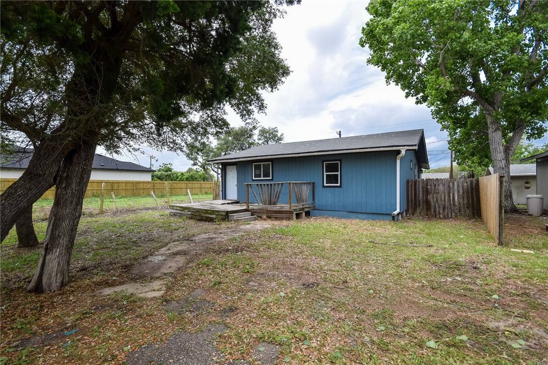 Aransas Pass, TX 78336,608 S 10th ST