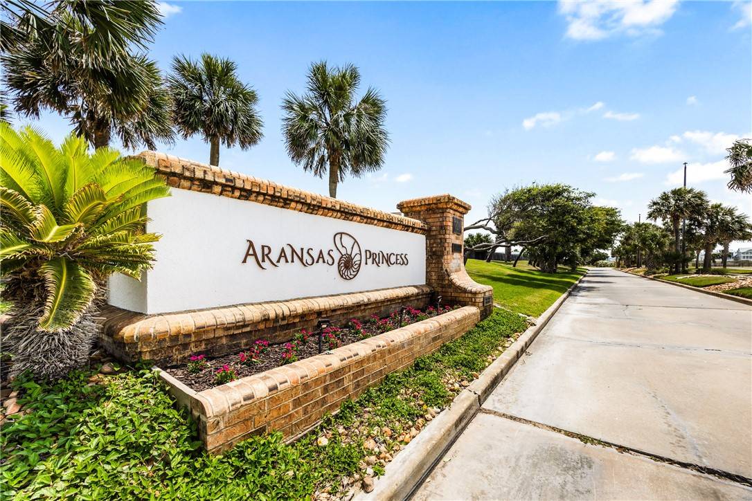 Port Aransas, TX 78373,720 Access Road 1-A #513