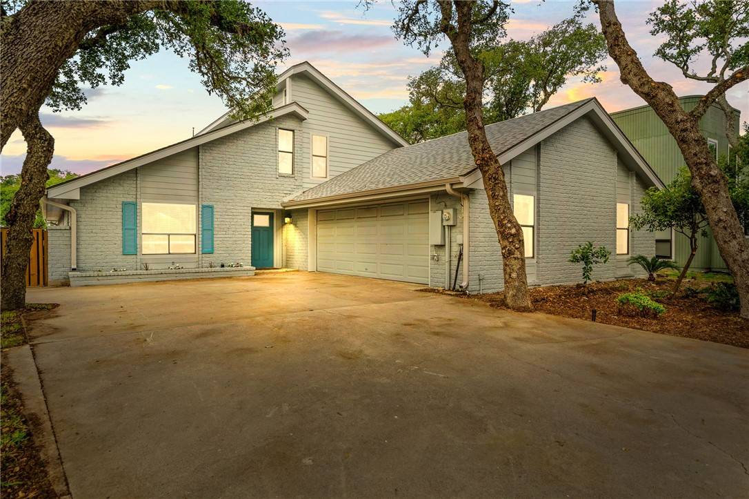 Rockport, TX 78382,2321 Harbor DR