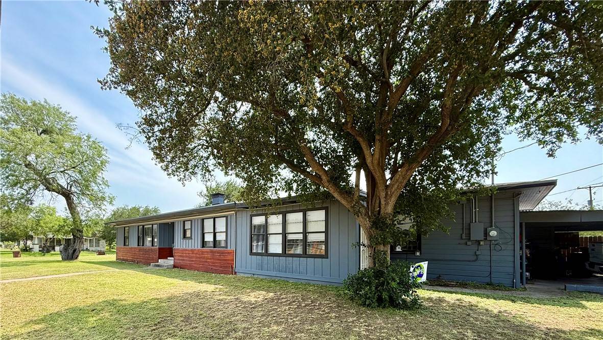 Kingsville, TX 78363,721 S 8th ST