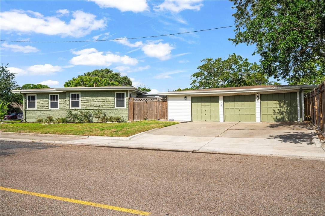 Corpus Christi, TX 78404,602 Harrison ST