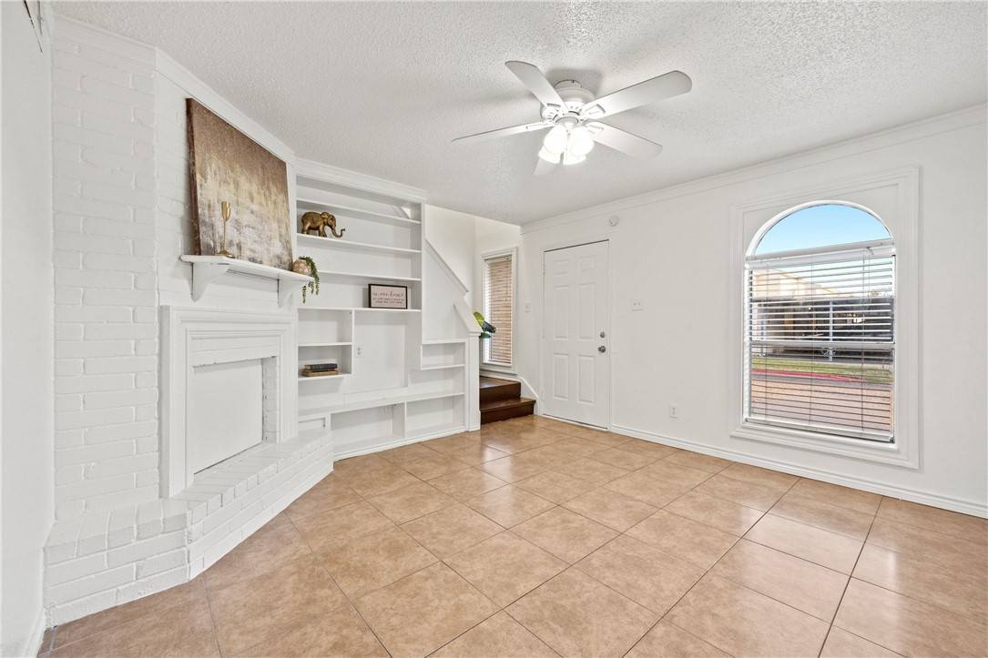 Corpus Christi, TX 78413,6702 Everhart #H104
