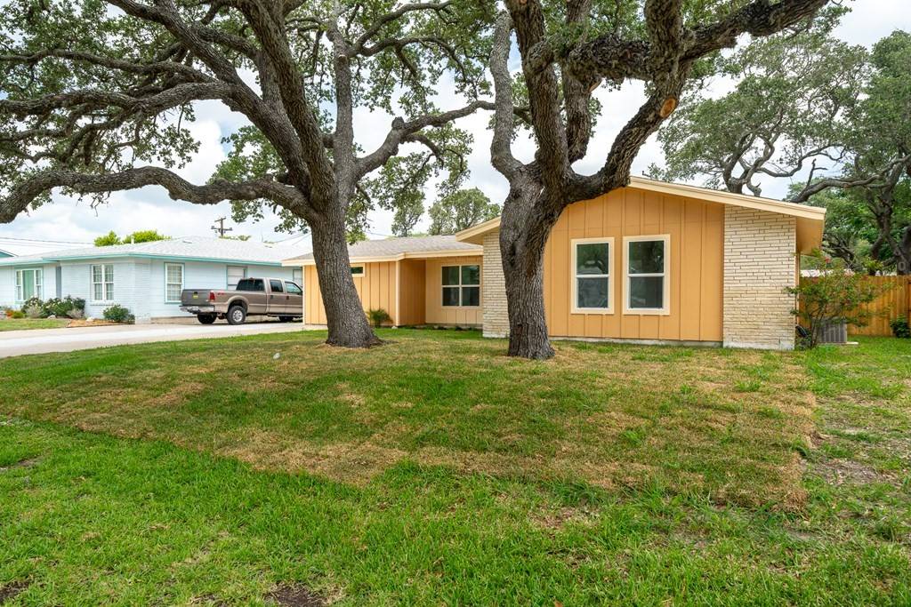 Rockport, TX 78382,1906 Cochran