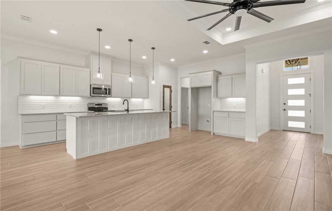 Corpus Christi, TX 78415,6202 Olivia ST