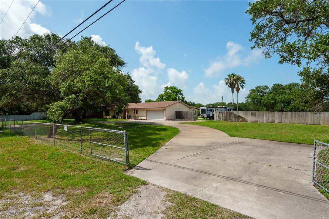 Ingleside, TX 78362,1689 Mooney LN