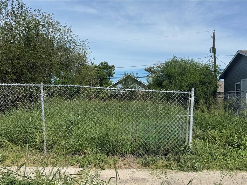 Corpus Christi, TX 78405,3242 Elgin ST