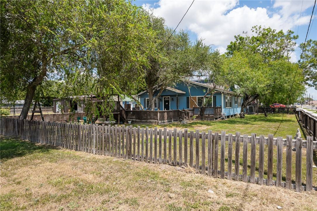 Taft, TX 78390,153 Avenue C
