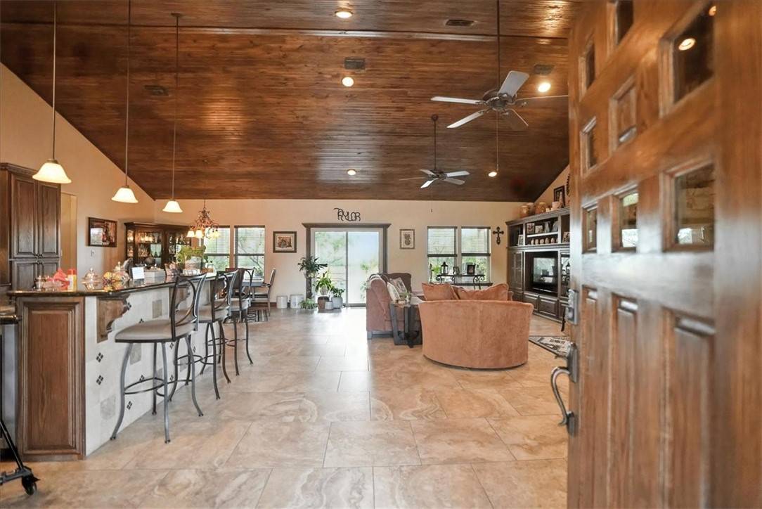 George West, TX 78022,130 County Road 102