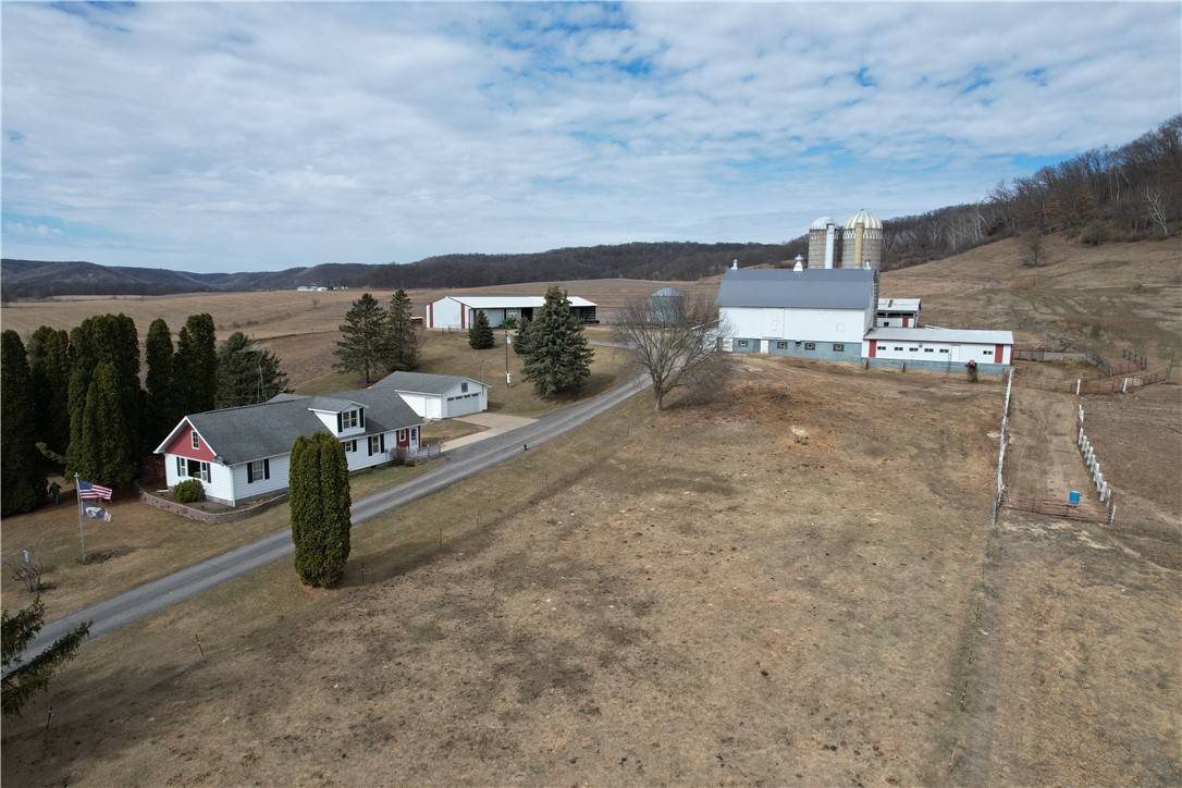 Elmwood, WI 54740,E1952 State Road 72