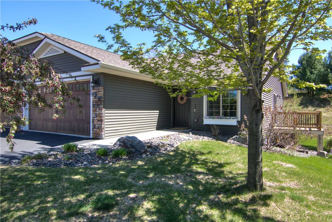 Altoona, WI 54720,2807 Monarch Court