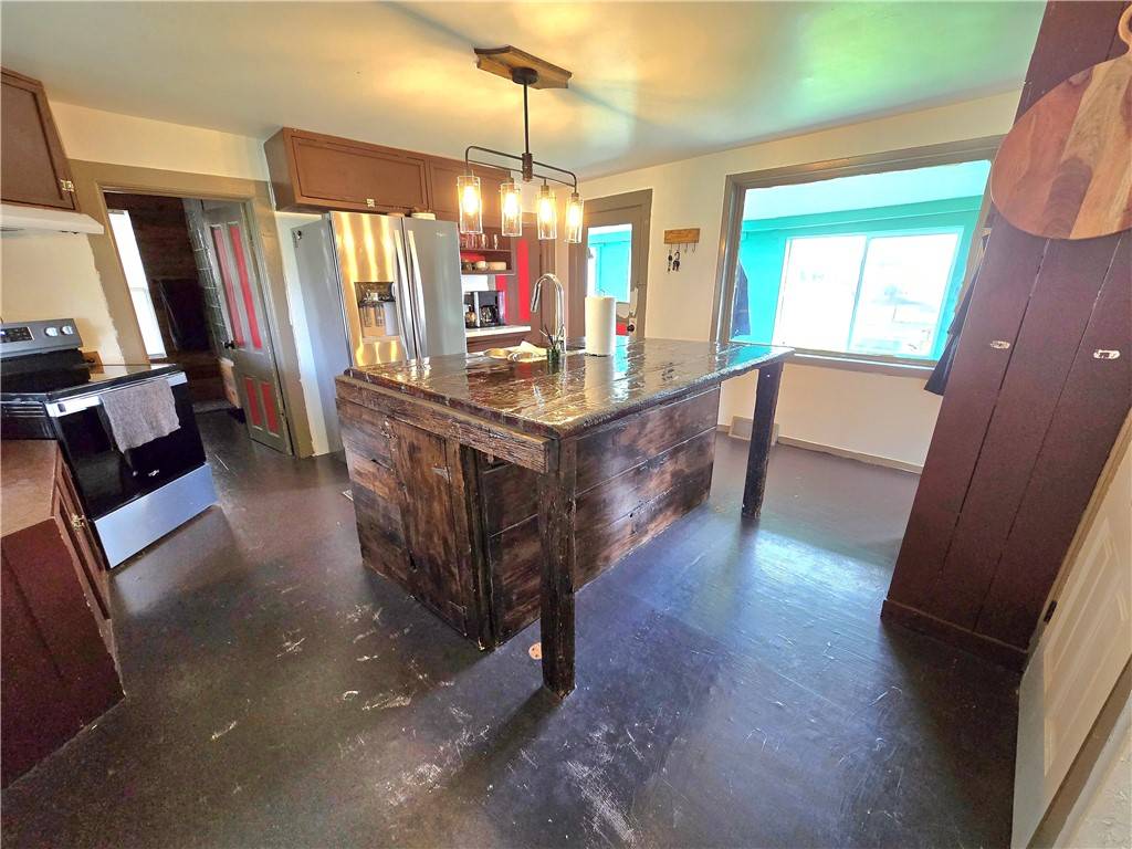 Hixton, WI 54635,N8922 County Road FF