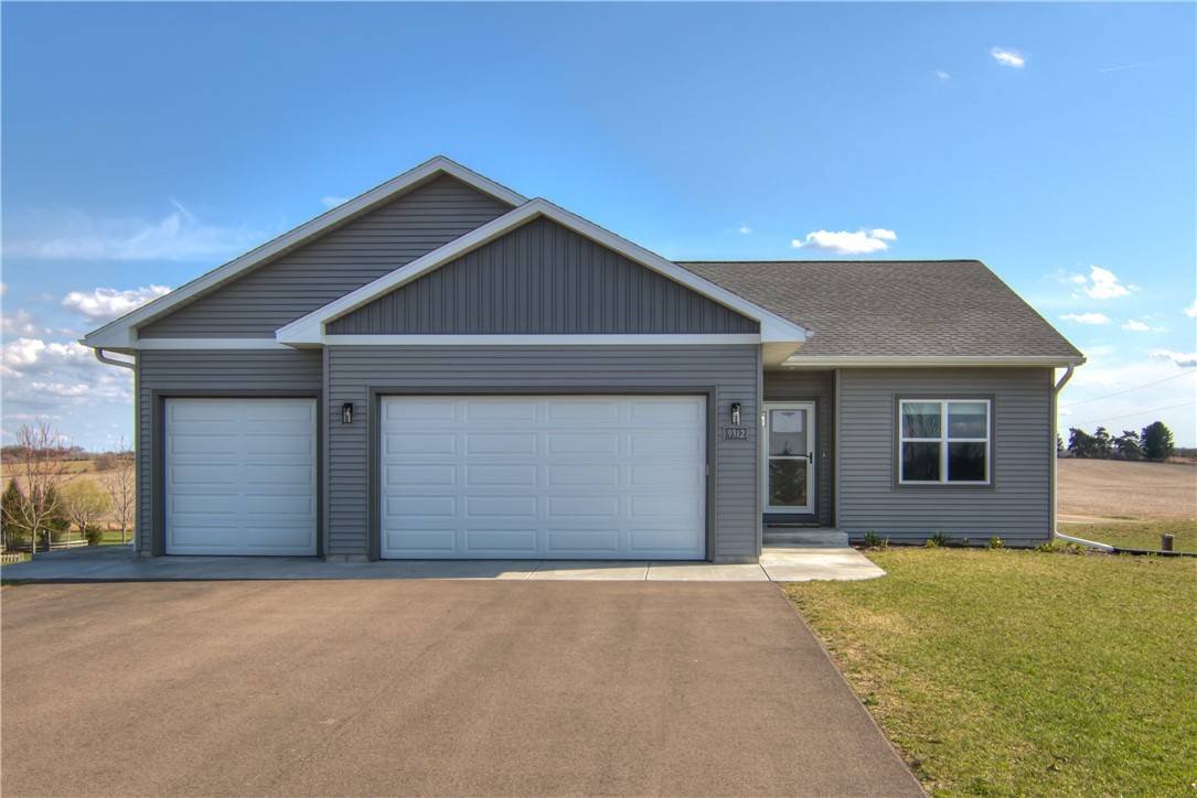 Elk Mound, WI 54739,9312 E 453rd AVE