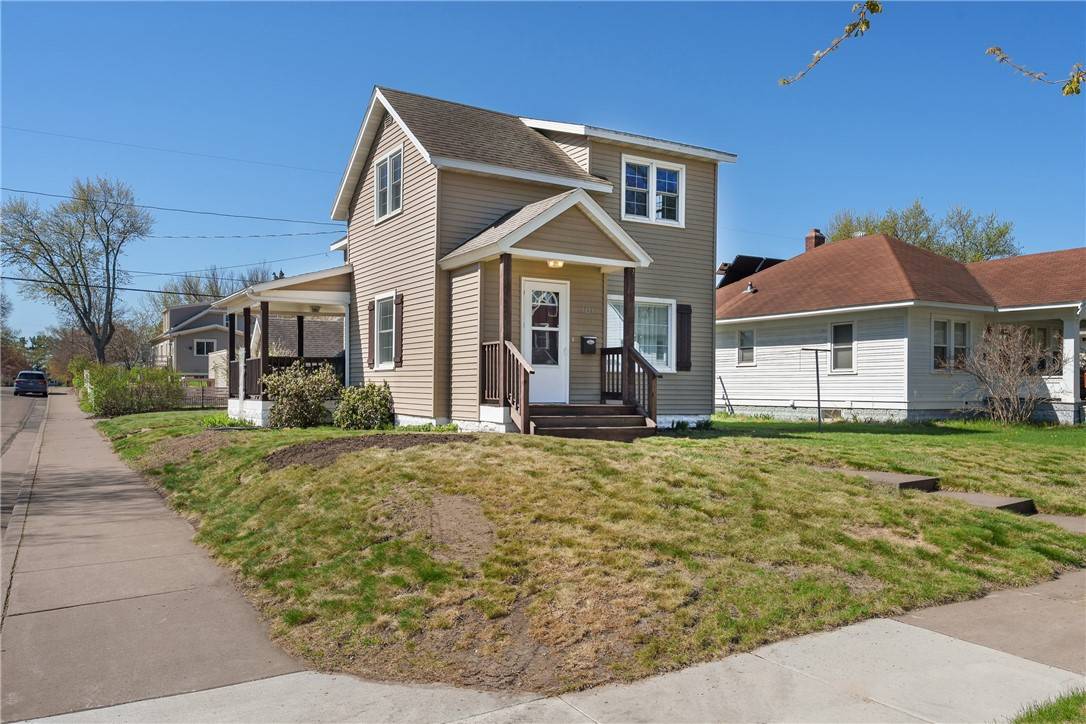 Eau Claire, WI 54701,1323 Altoona AVE