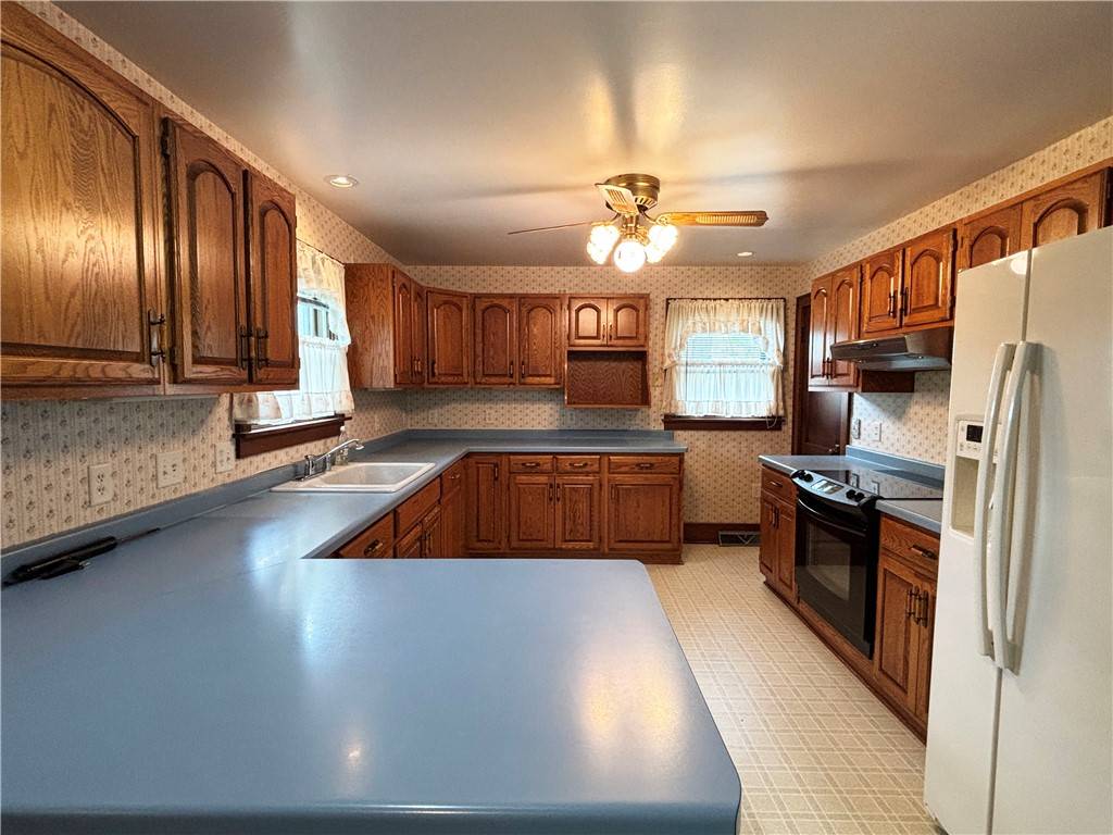 Rice Lake, WI 54868,203 Reuter AVE