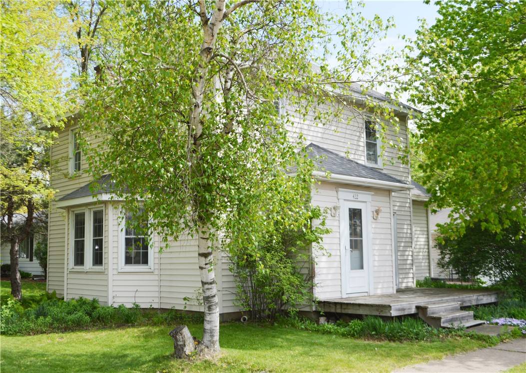 Chetek, WI 54728,422 MOORE ST