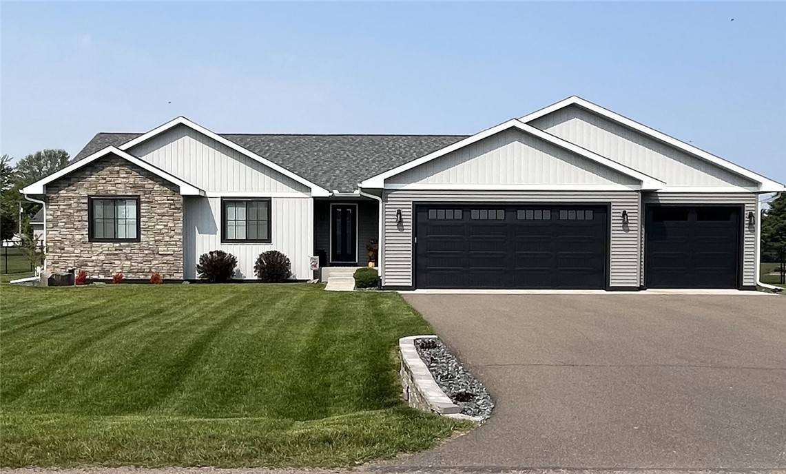 Chippewa Falls, WI 54729,4294 118th ST