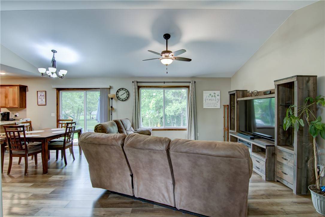 Chippewa Falls, WI 54729,11465 40th AVE
