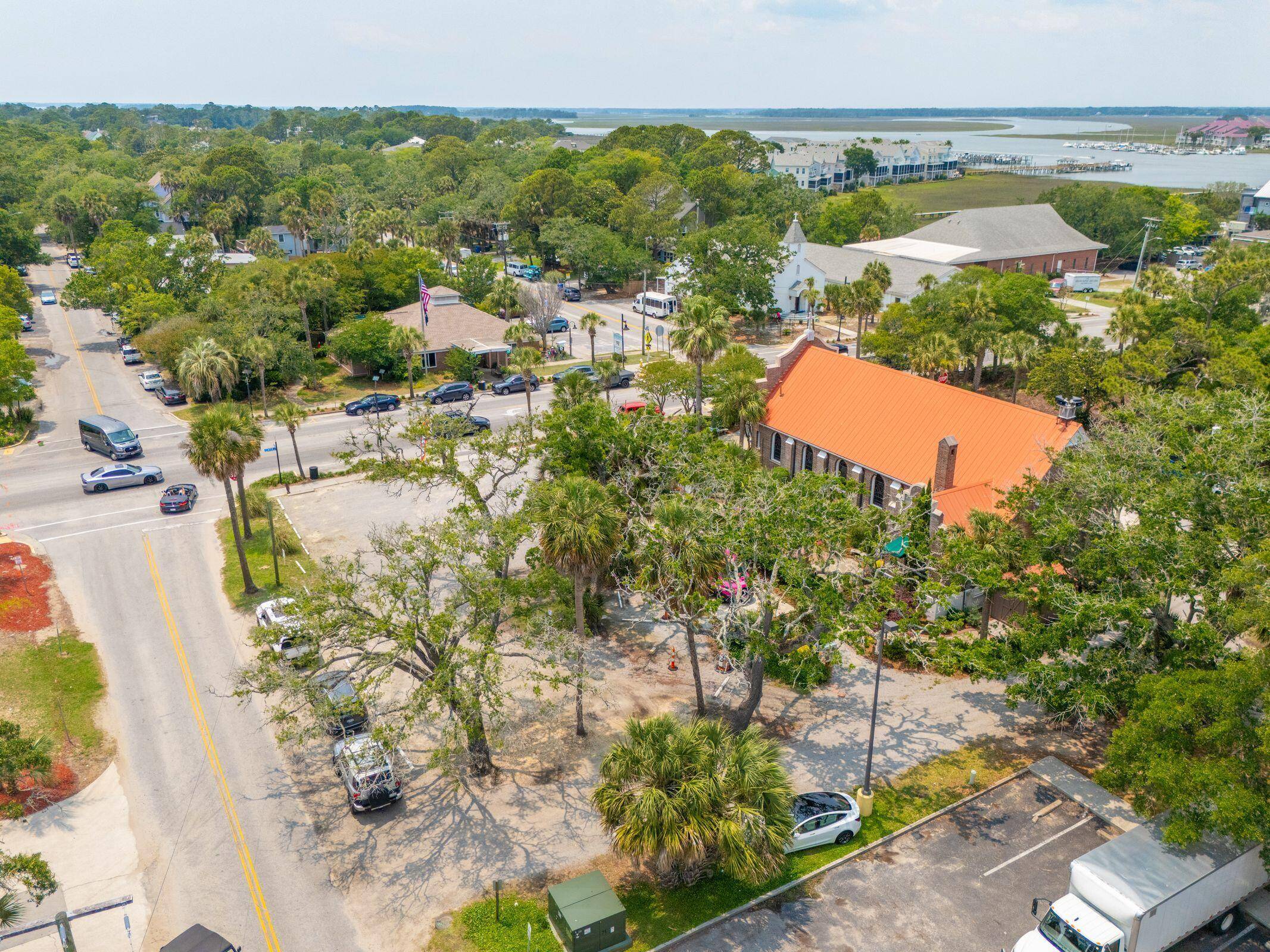 Folly Beach, SC 29439,50 Center ST