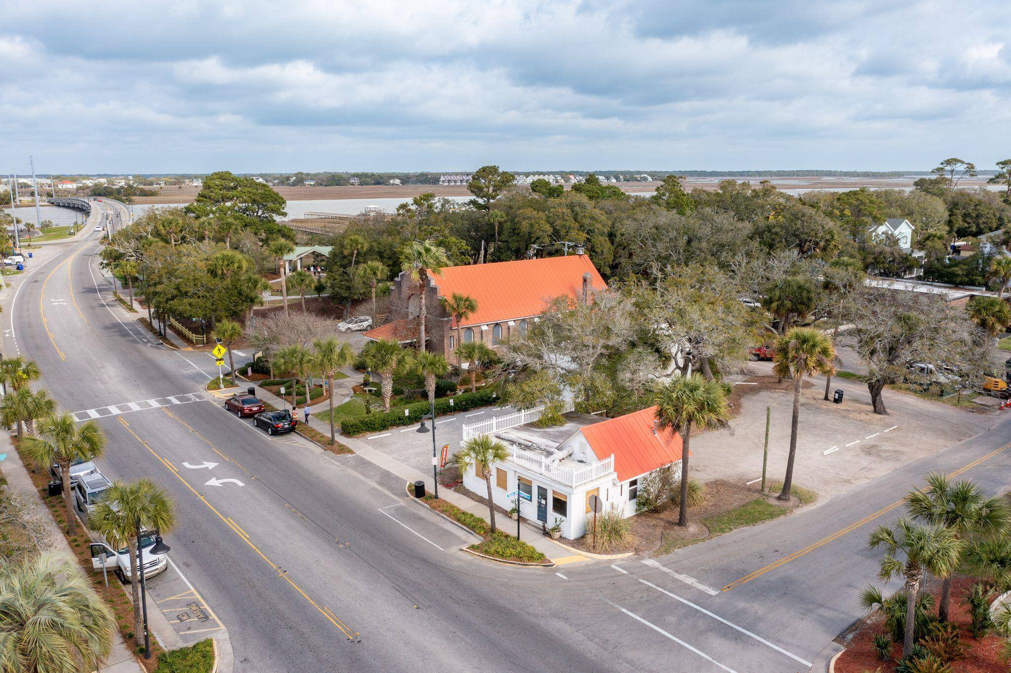 Folly Beach, SC 29439,50 Center ST