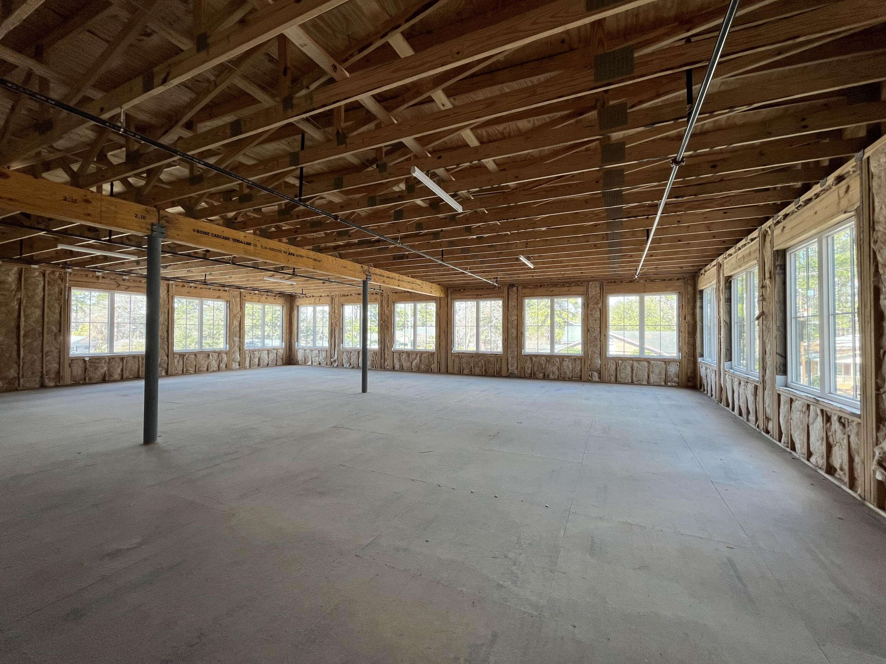 Summerville, SC 29483,212 W 4th North Street