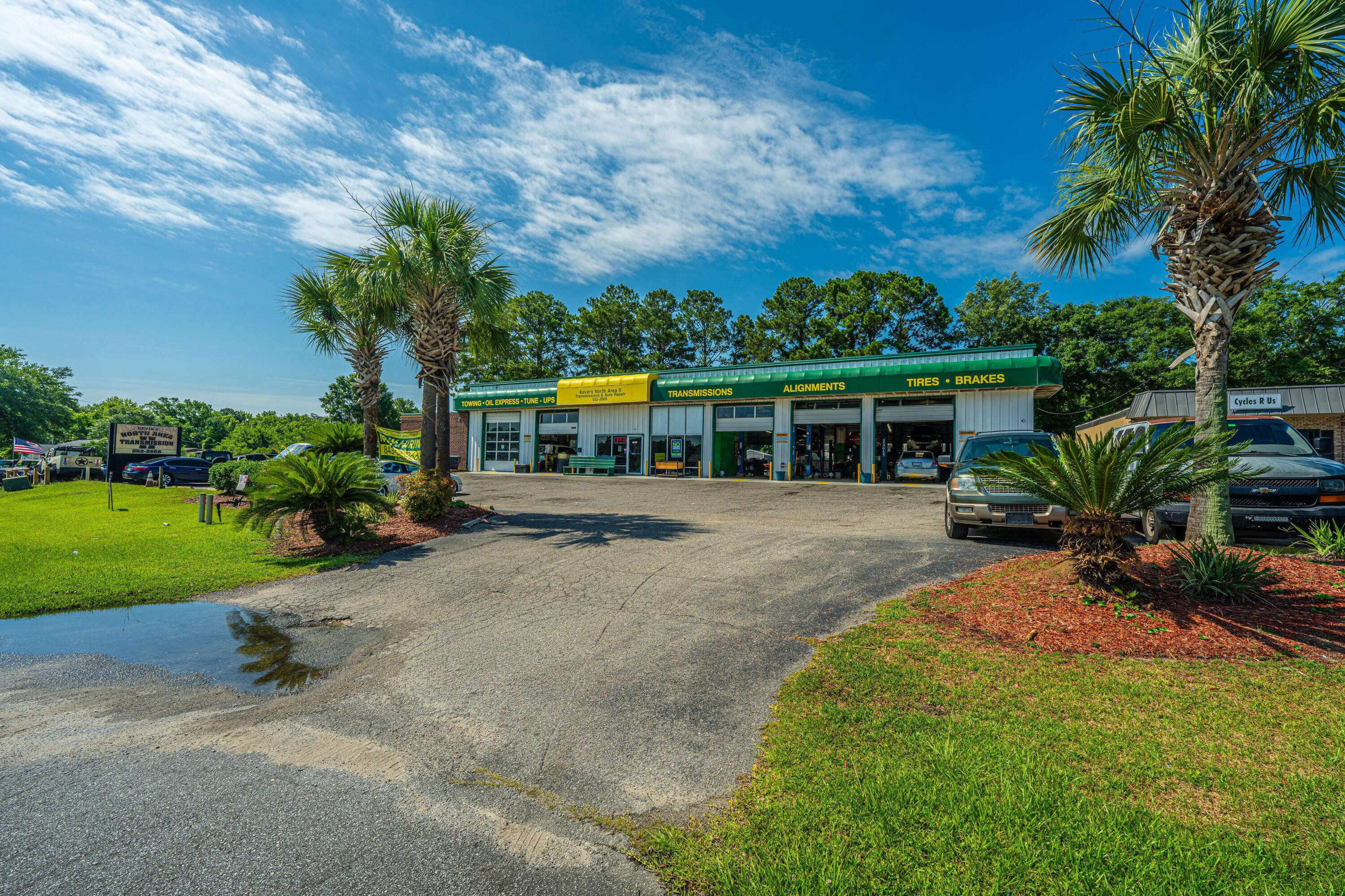 North Charleston, SC 29418,7647 Dorchester RD