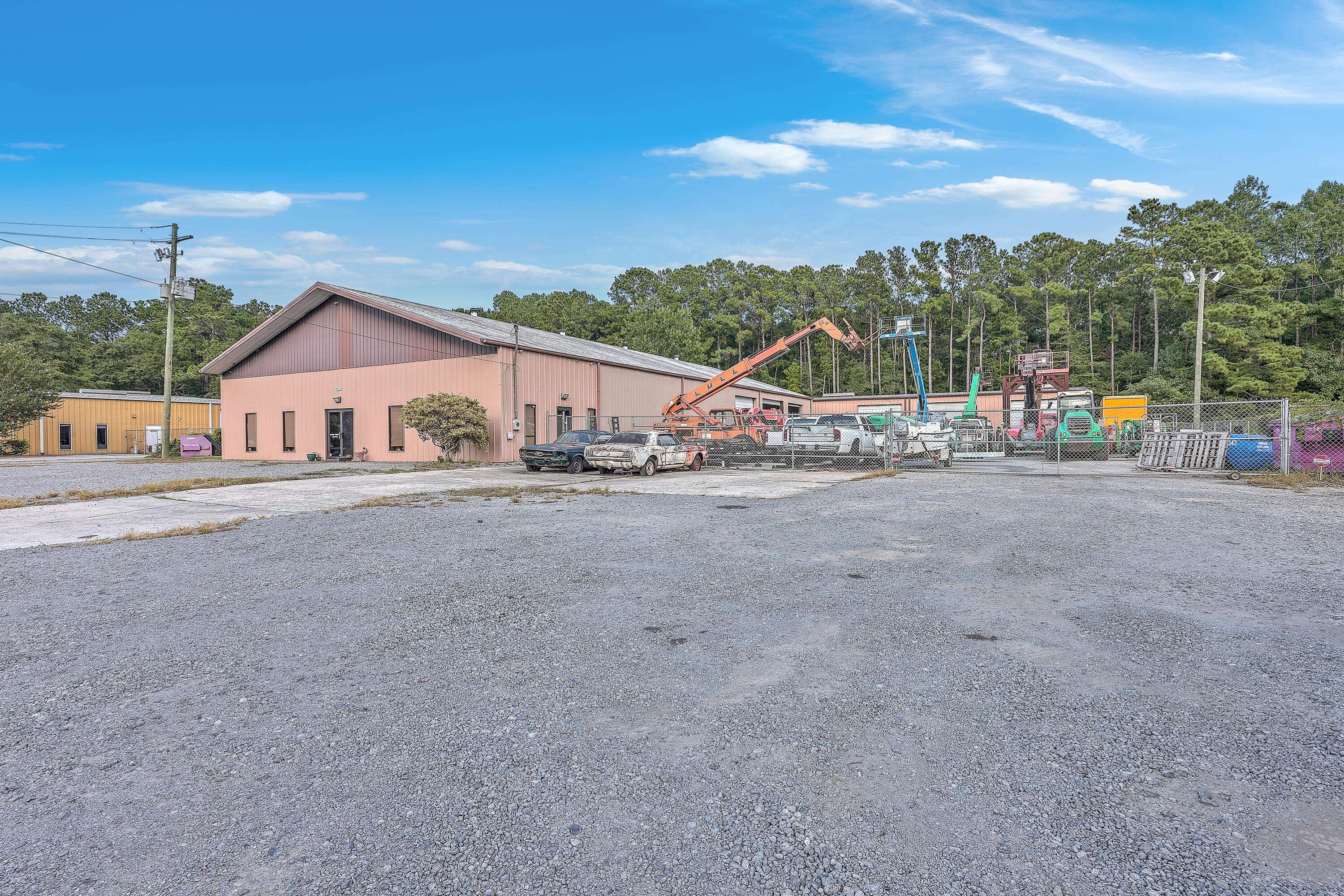 North Charleston, SC 29418,4747 Franchise ST