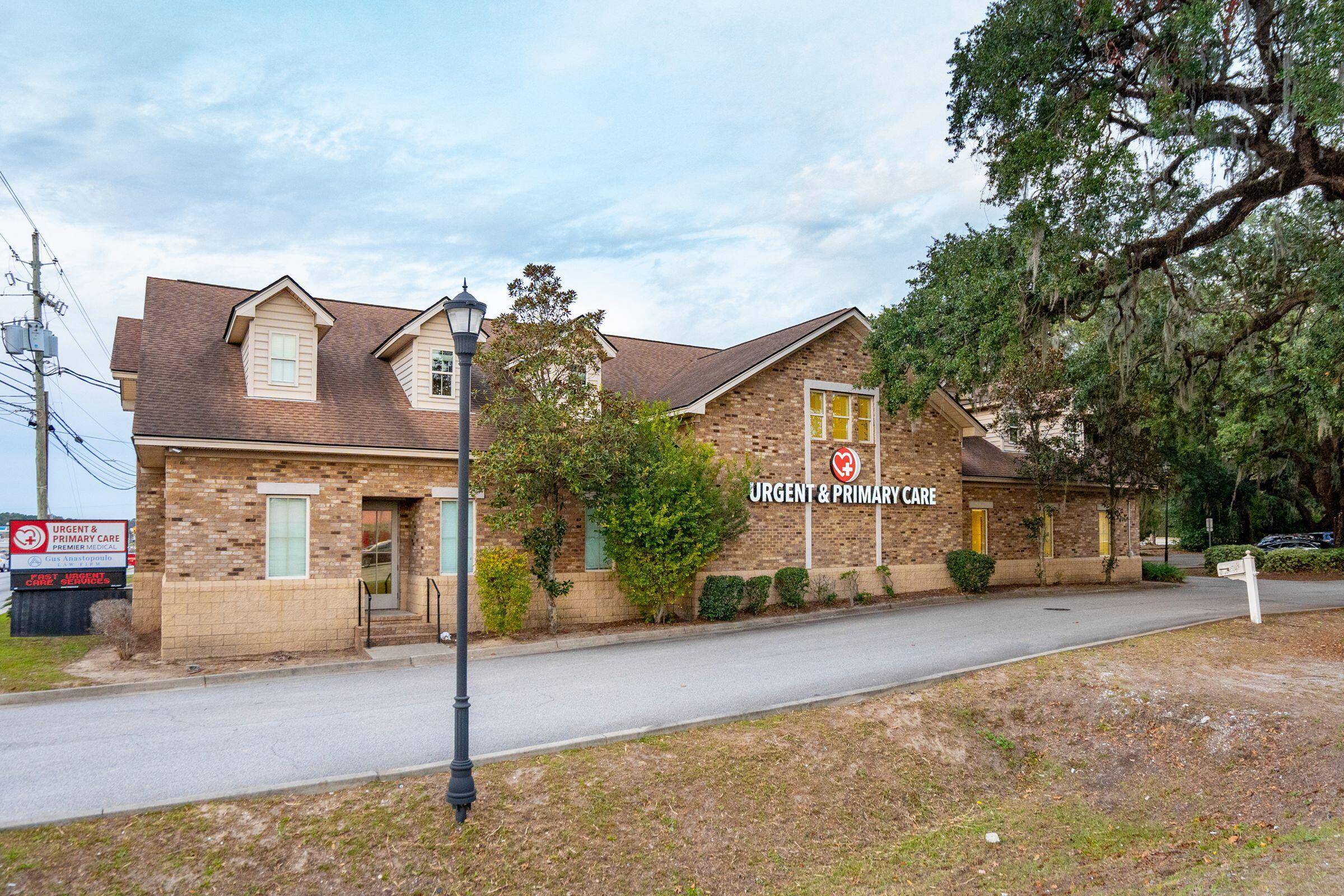 North Charleston, SC 29406,5880 Rivers AVE