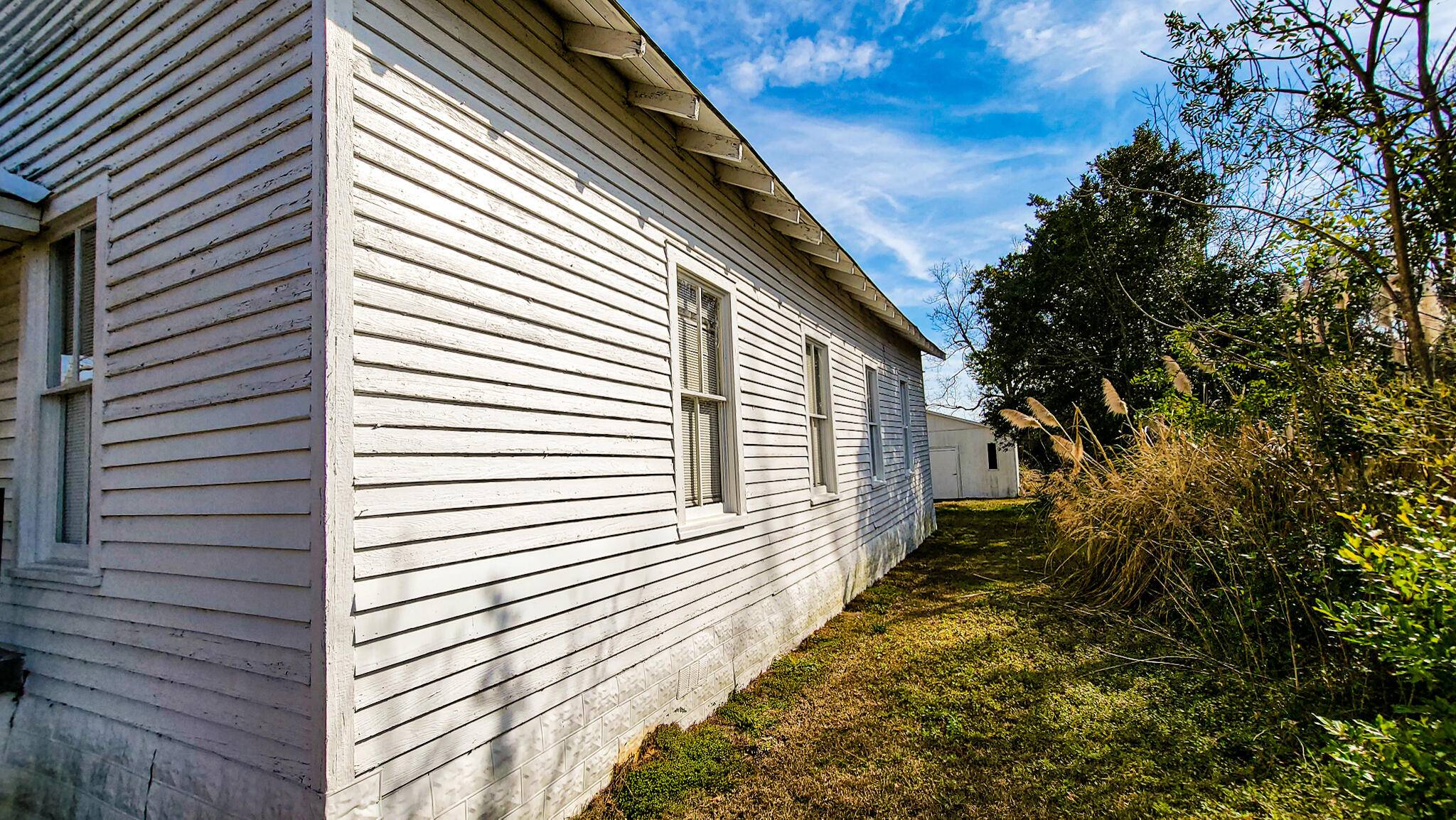 Olar, SC 29843,83 Weed AVE