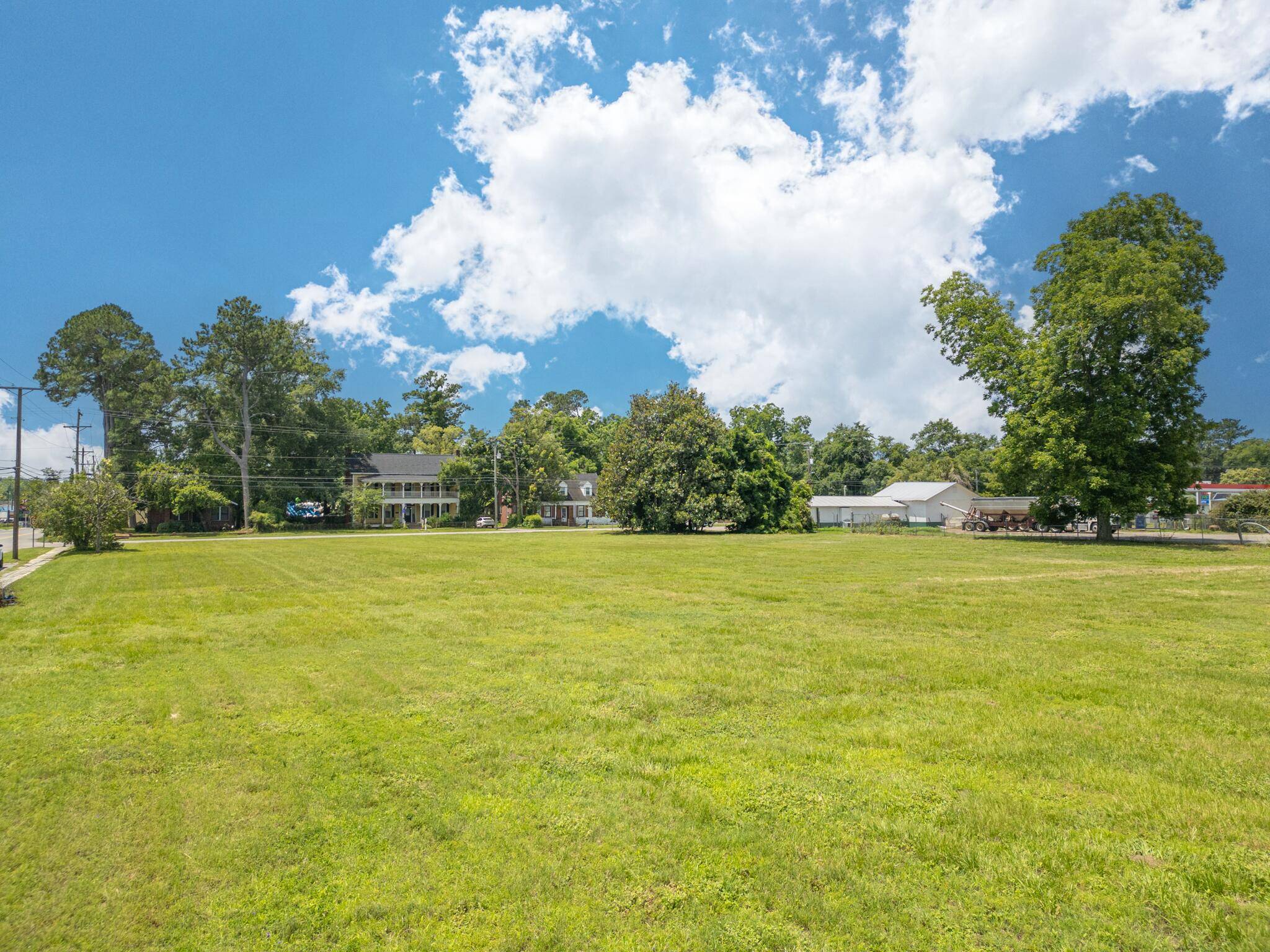Holly Hill, SC 29059,1000 Peake ST