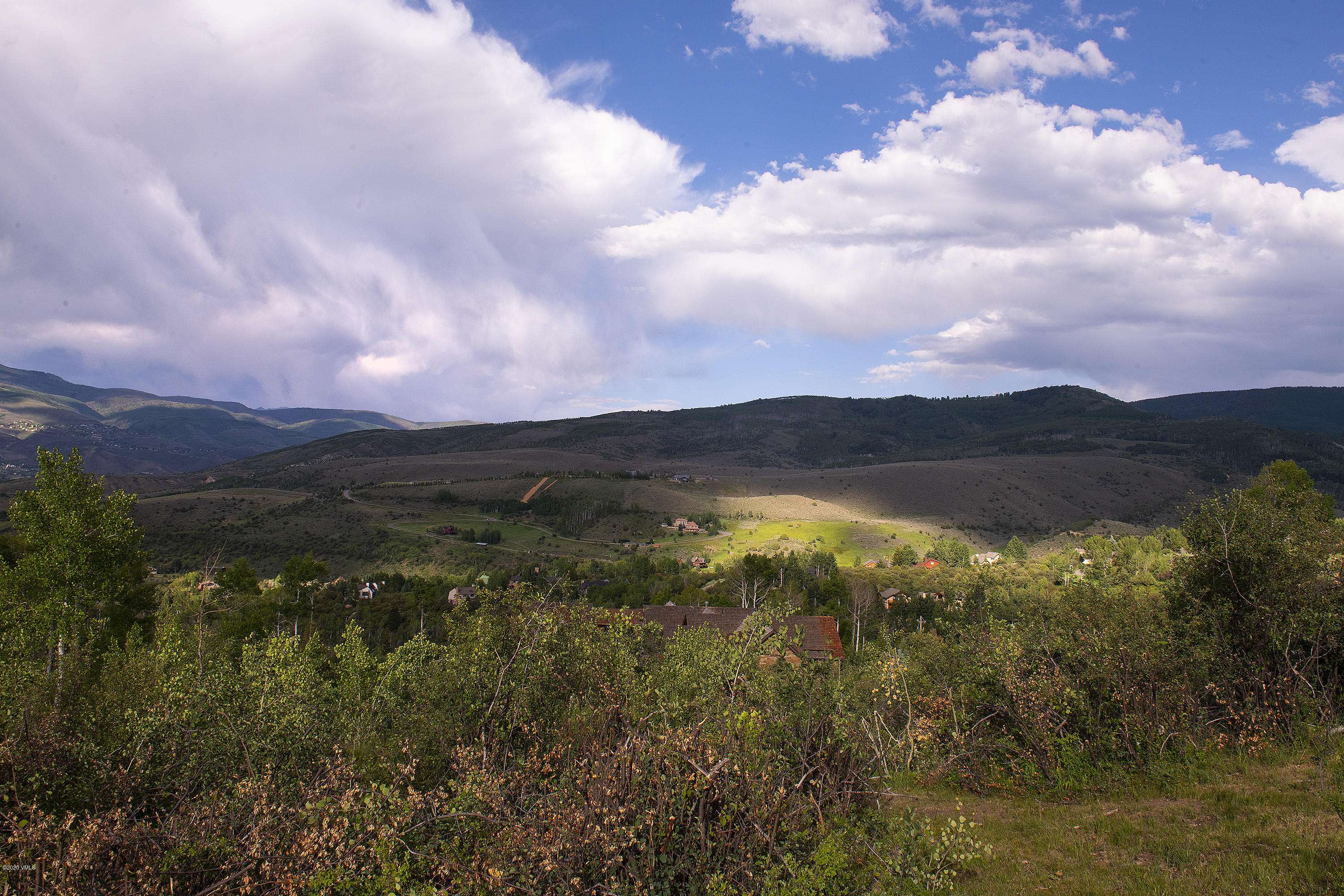 Edwards, CO 81632,1937 Saddle Horn WAY