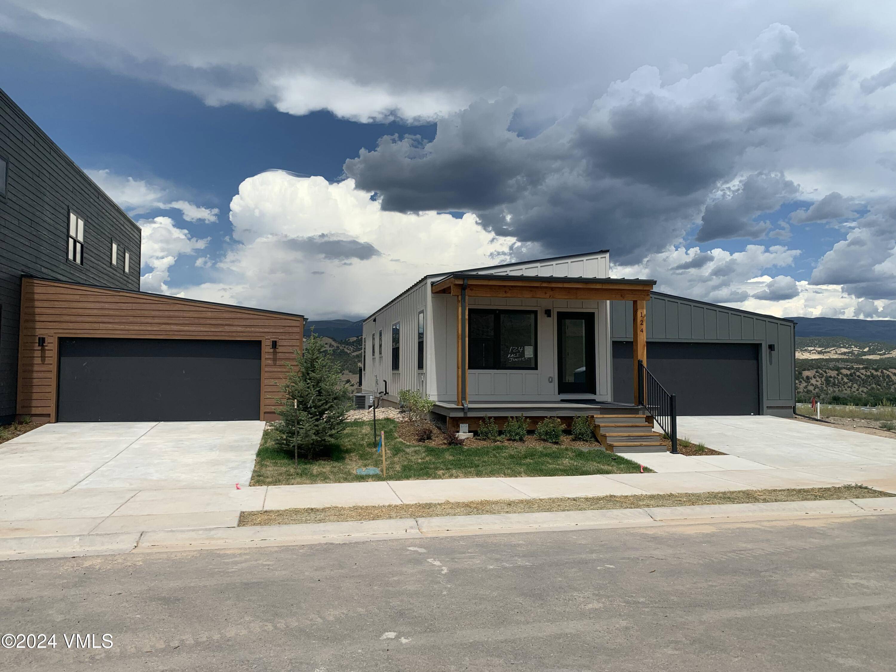 Gypsum, CO 81637,107 Arrowleaf AVE