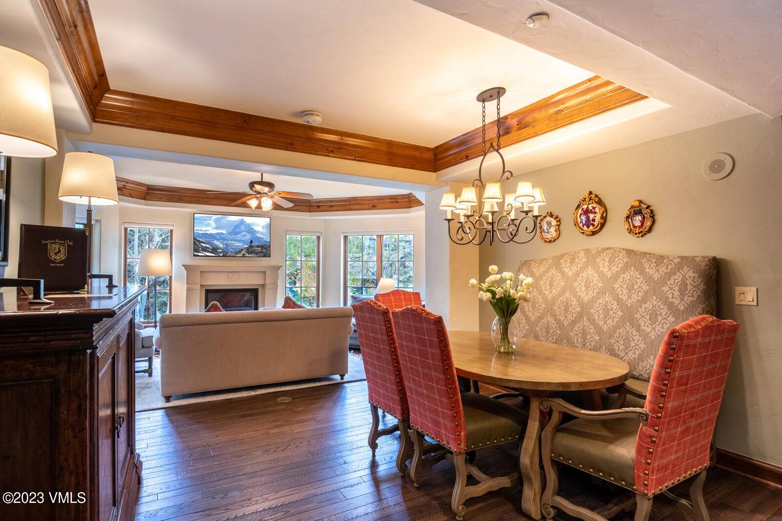 Vail, CO 81657,242 E Meadow DR 303-1