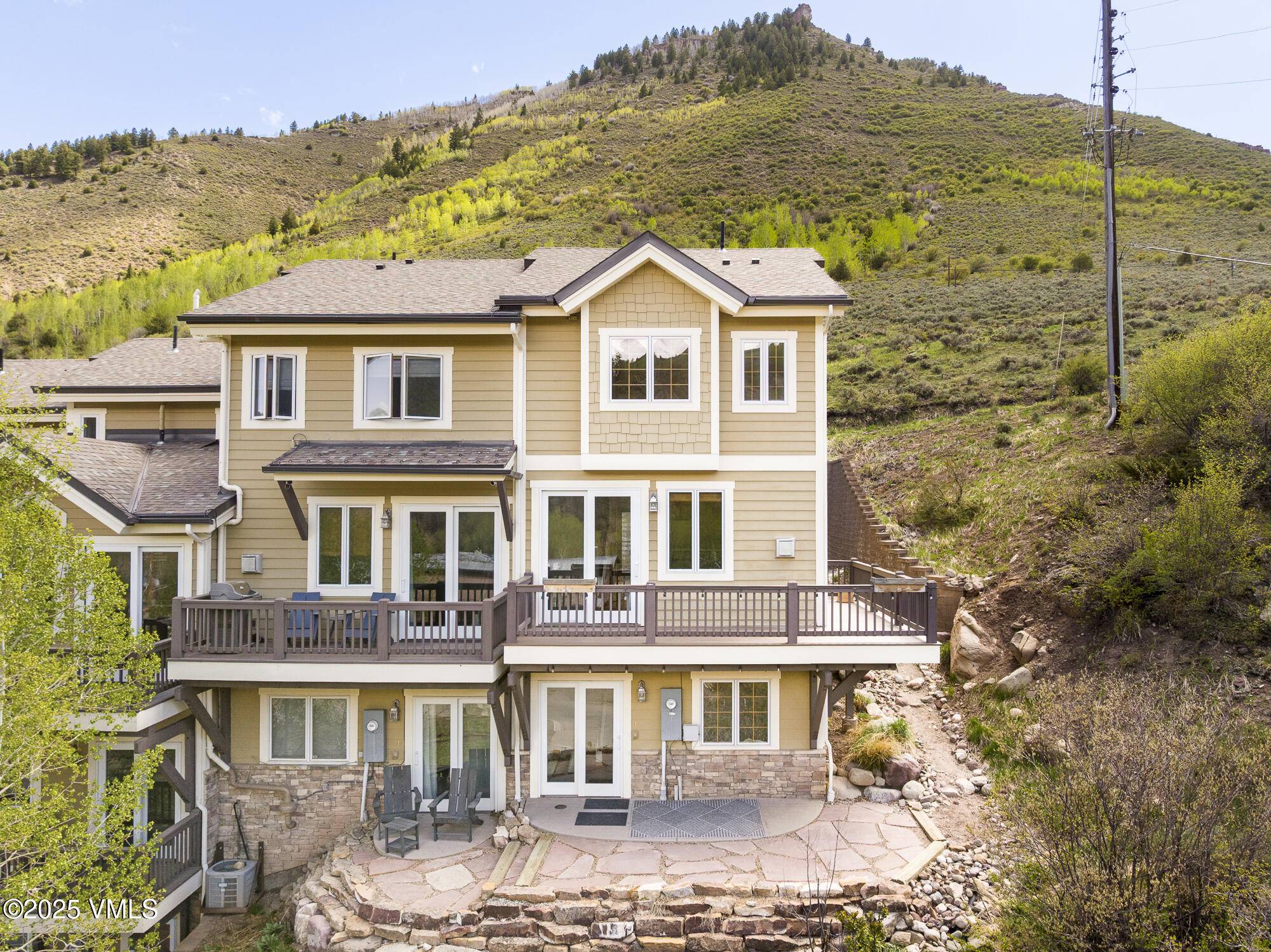 Minturn, CO 81645,101 Lions LN
