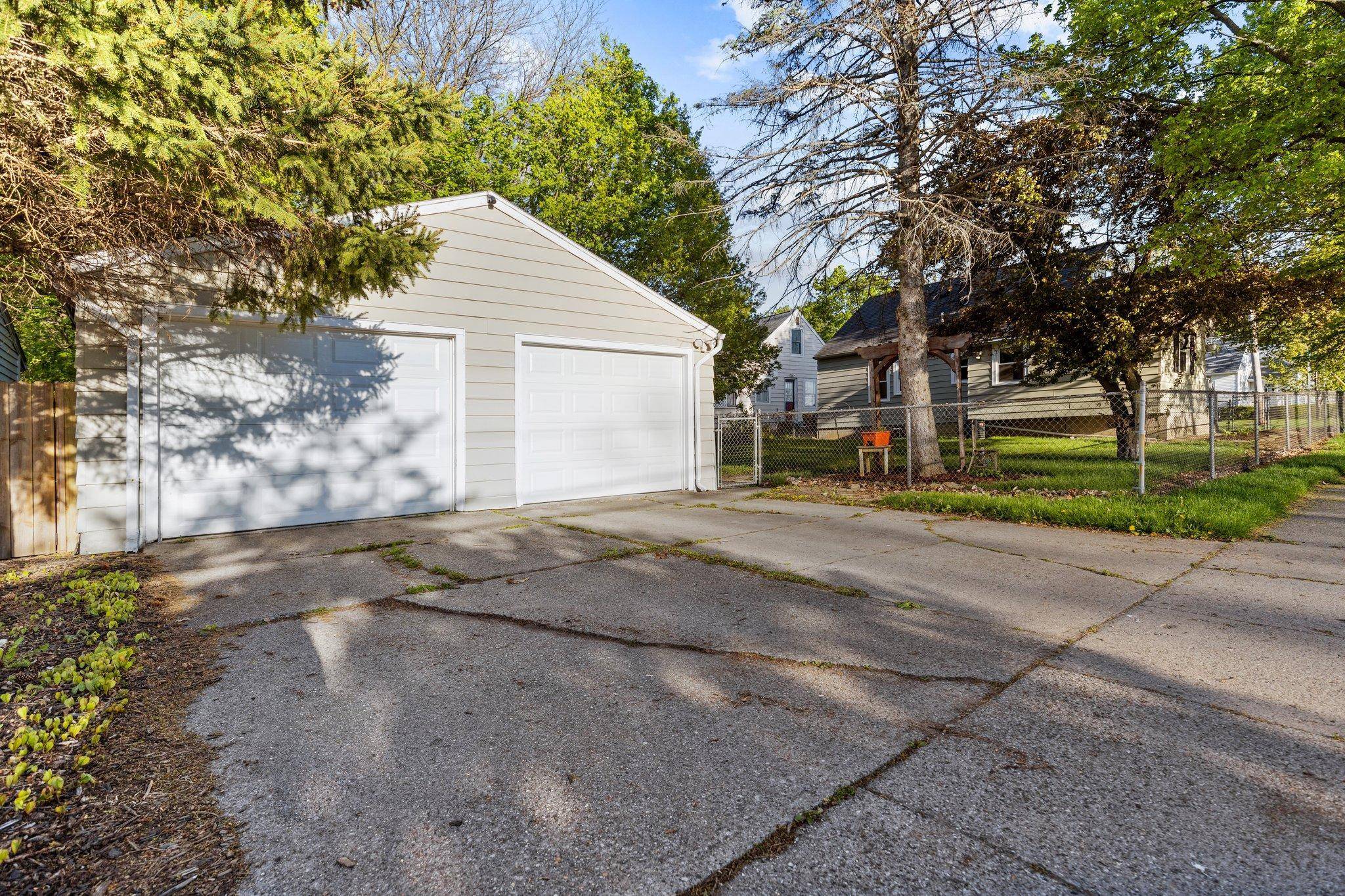 Lansing, MI 48910,1424 Woodbine Avenue, Lansing, MI 48910