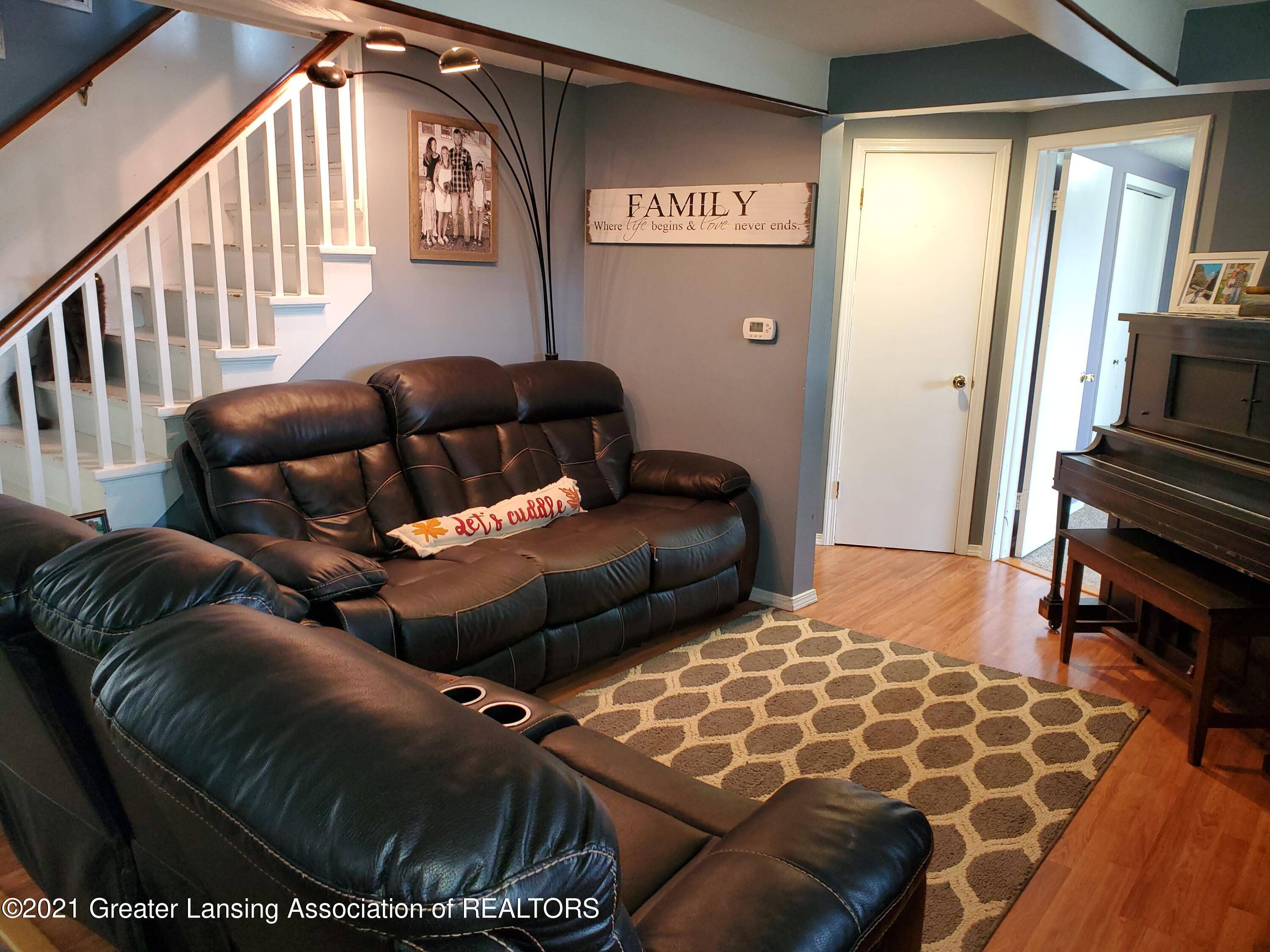 Portland, MI 48875,525 Lyons RD