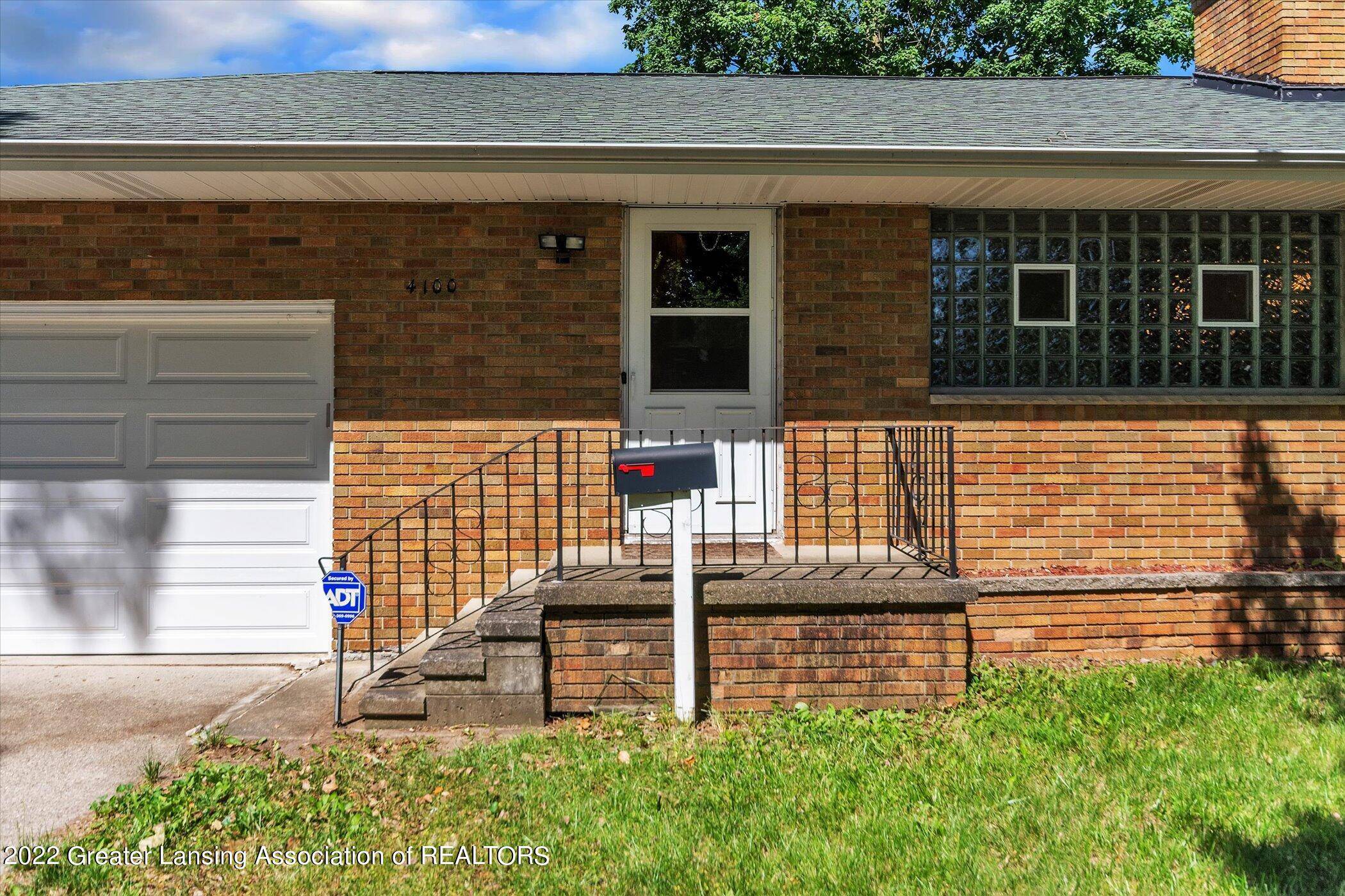 Lansing, MI 48910,4100 Donald Street, Lansing, MI 48910