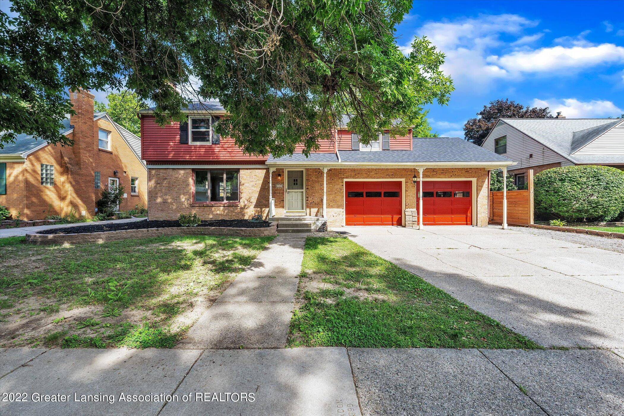 Lansing, MI 48910,2505 Chatham Drive, Lansing, MI 48910