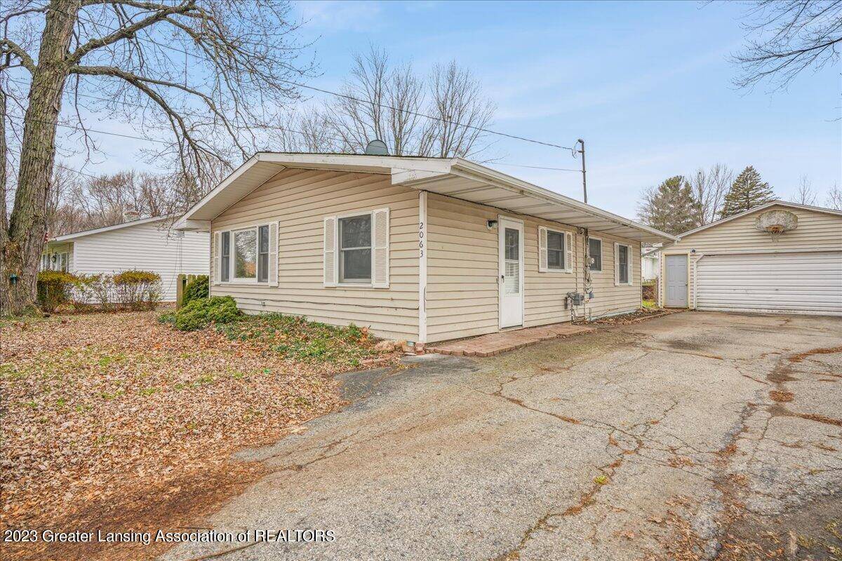 Holt, MI 48842,2063 Dean Avenue, Holt, MI 48842