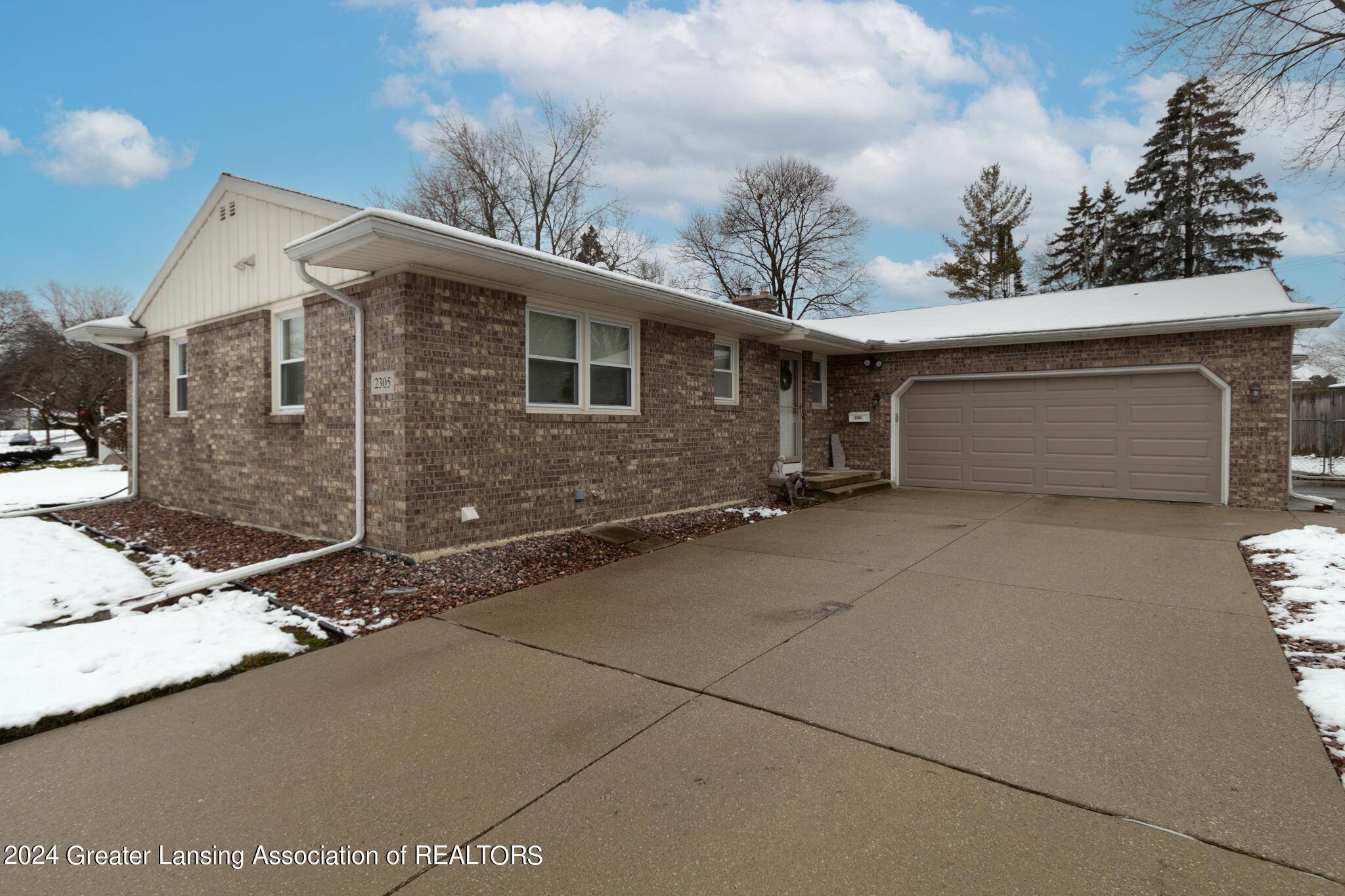 Lansing, MI 48912,2305 Post Oak Lane, Lansing, MI 48912