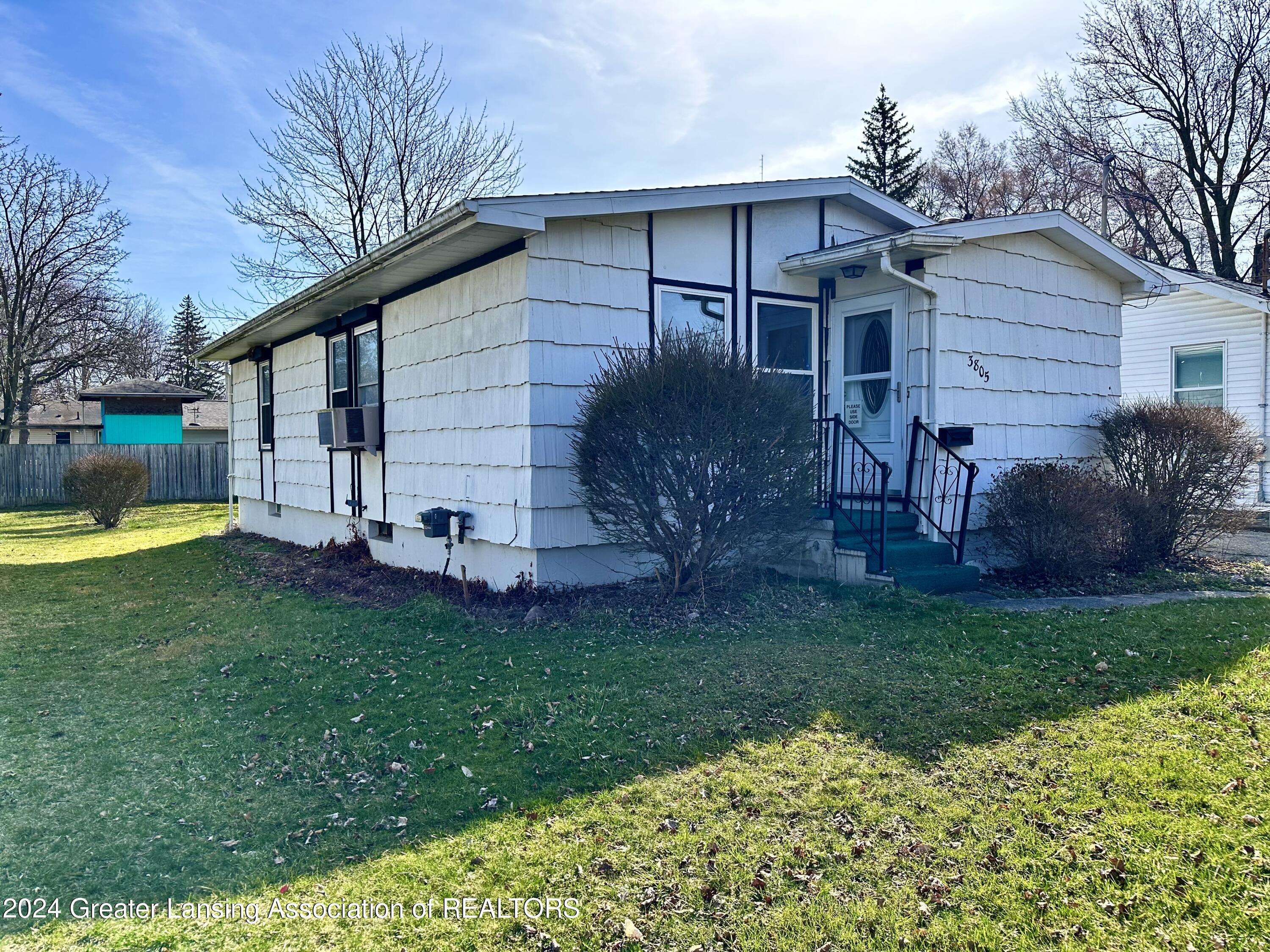 Lansing, MI 48910,3805 Lowcroft AVE