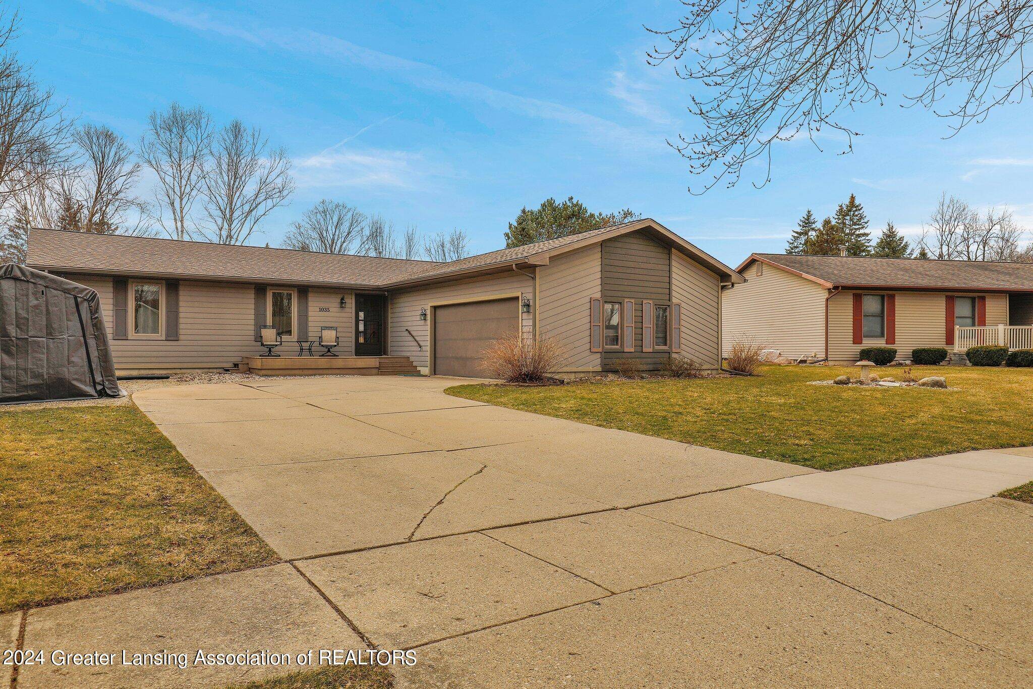 Grand Ledge, MI 48837,1035 Gretchen LN