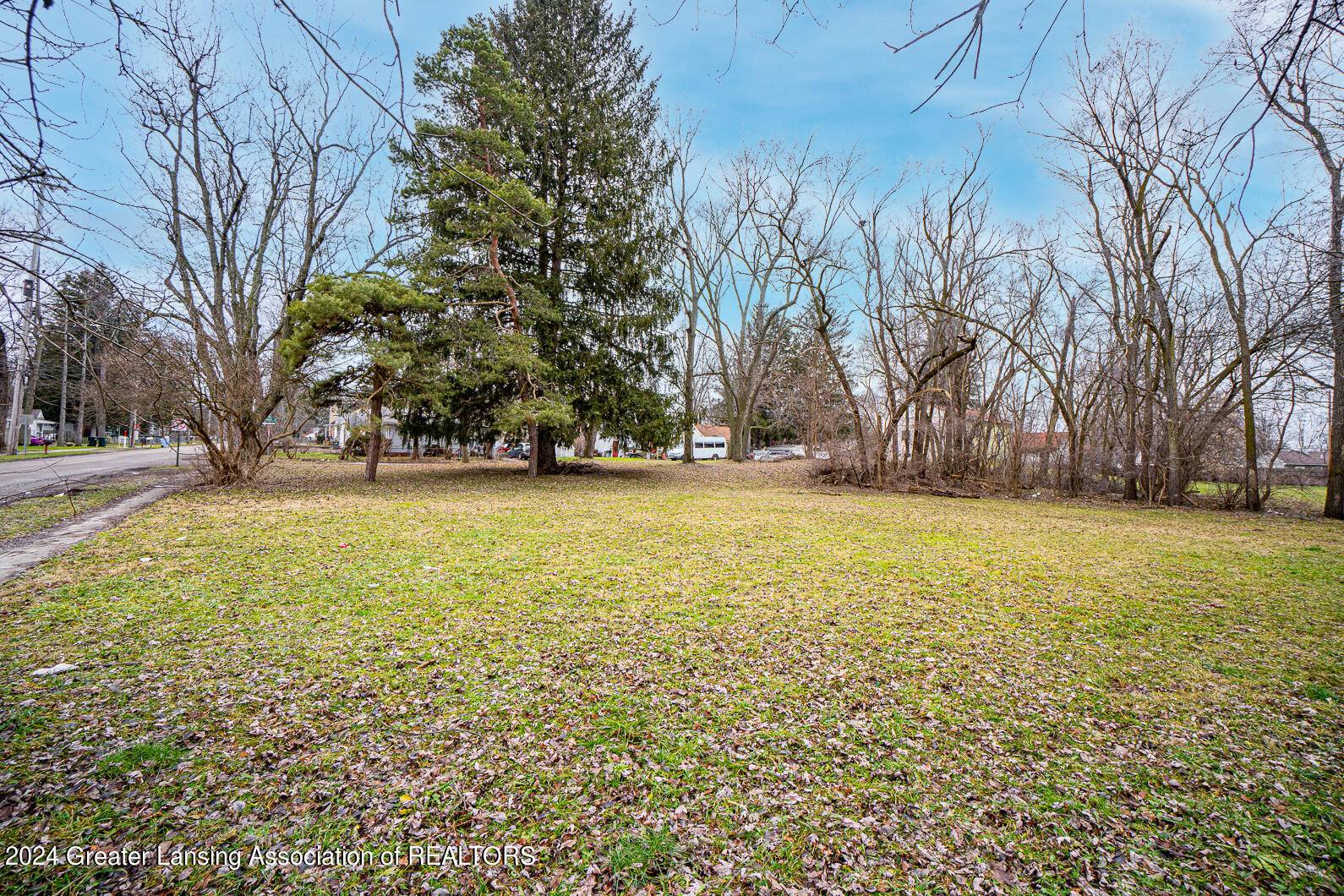Lansing, MI 48910,Vl Hillcrest St.