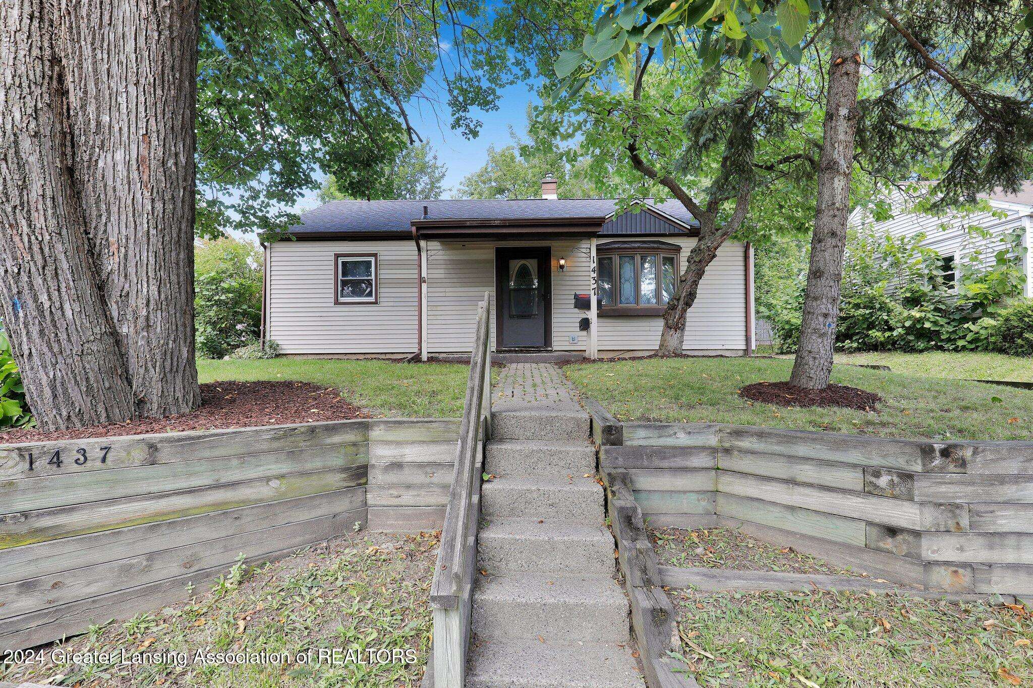 Lansing, MI 48906,1437 E Oakland Avenue, Lansing, MI 48906